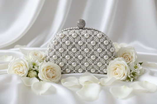 How to Choose the Perfect Pearl Handbag for Your Wedding